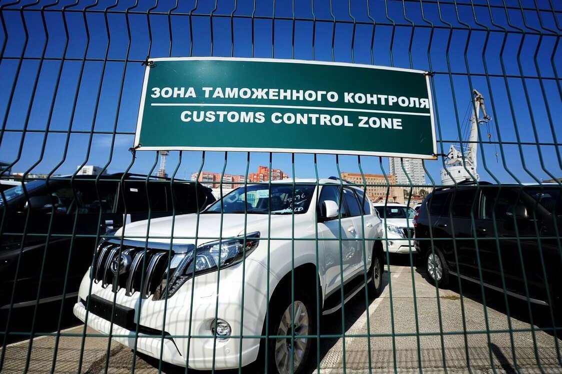 Отказ от ДВС: в Украине хотят ограничить ввоз и первую регистрацию таких авто