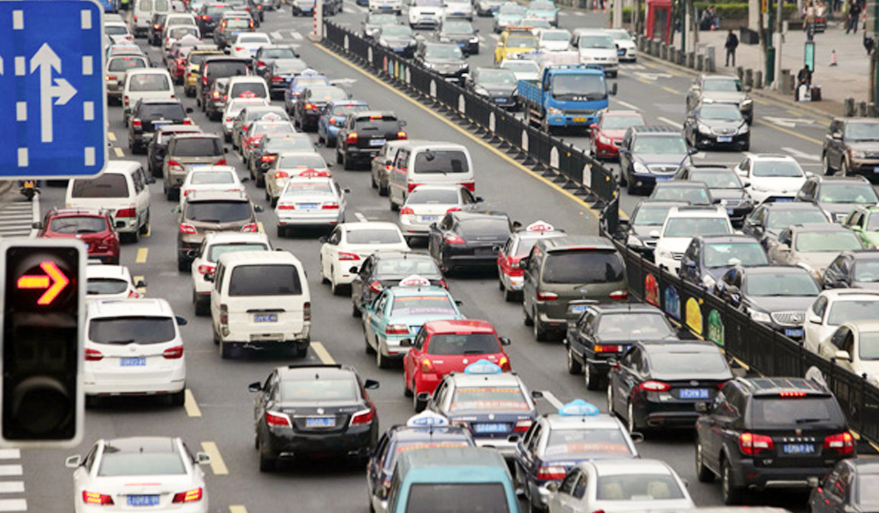 Сокращение субсидий в Китае обрушило продажи электромобилей и гибридов